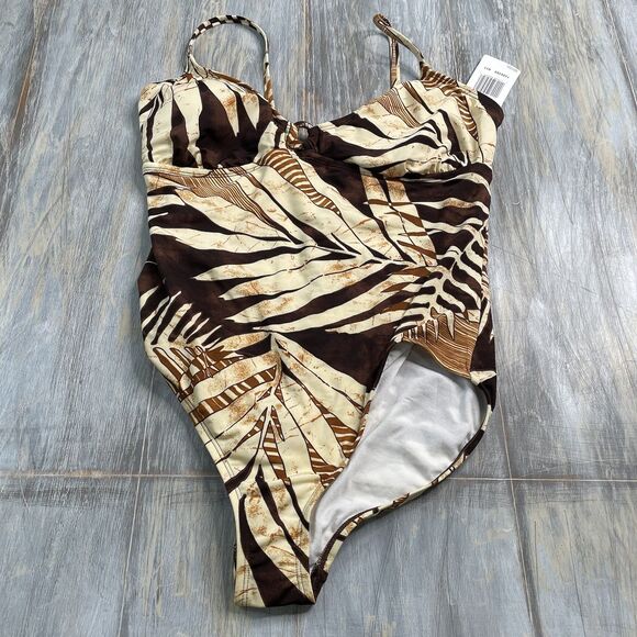 Speedo One Piece Swimsuit - Picture 1 of 5